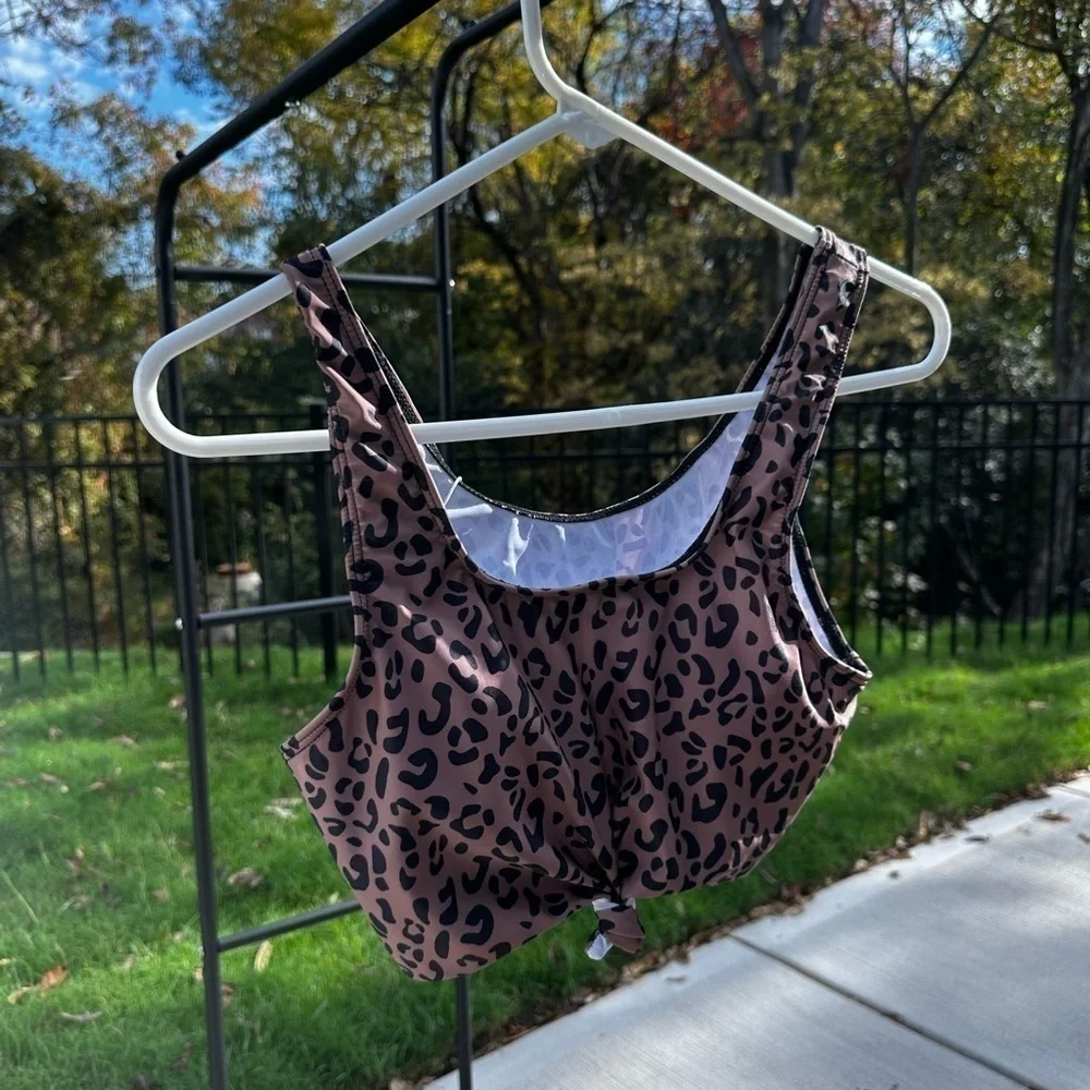 NWT cheetah animal print bathing suit top large ties in front, pullover